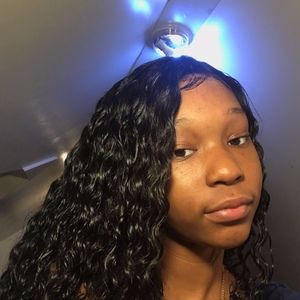 Meet your Posher, Kendall